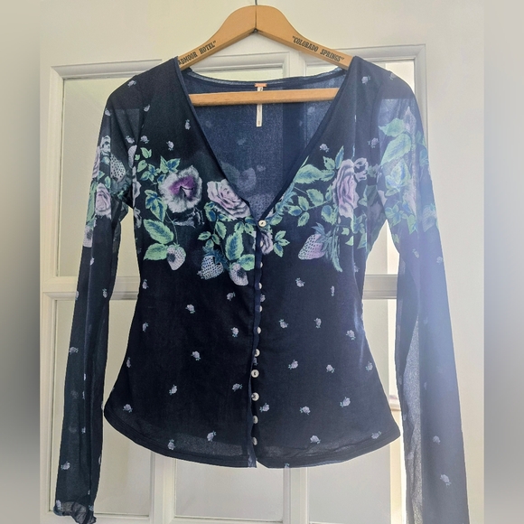 FREE PEOPLE Home Grown Vintage Vibe Mesh Floral Navy Combo Cardigan NWOT - Picture 6 of 13